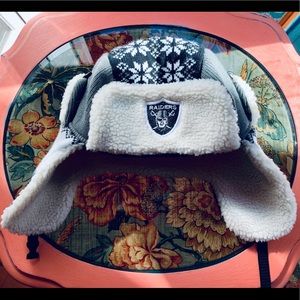 Oakland Raiders winter hat